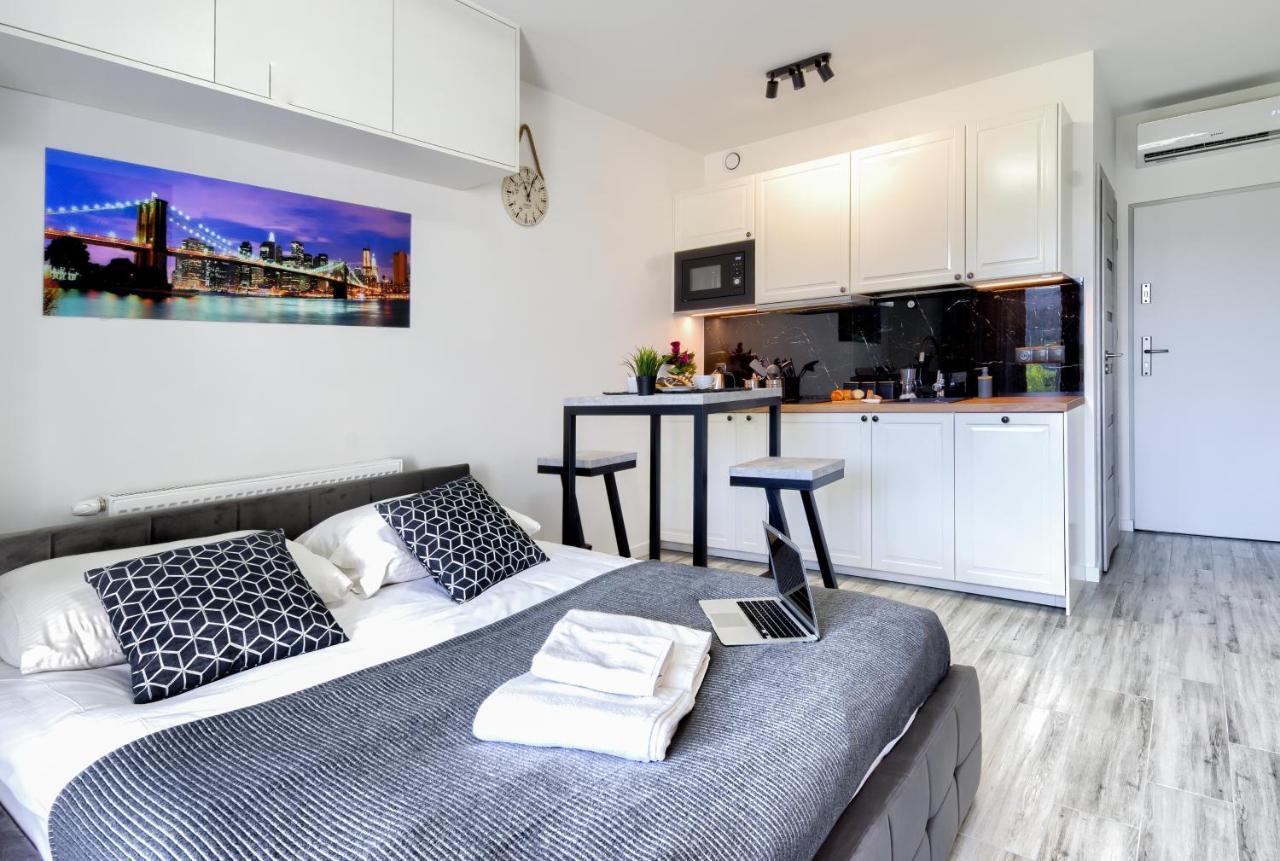 Mayad Residence ワルシャワ エクステリア 写真