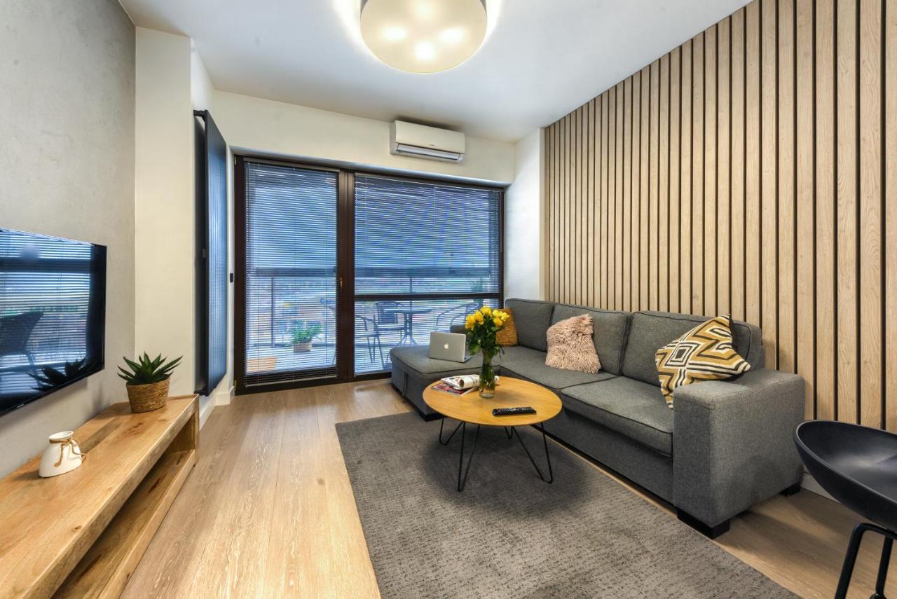 Mayad Residence ワルシャワ エクステリア 写真